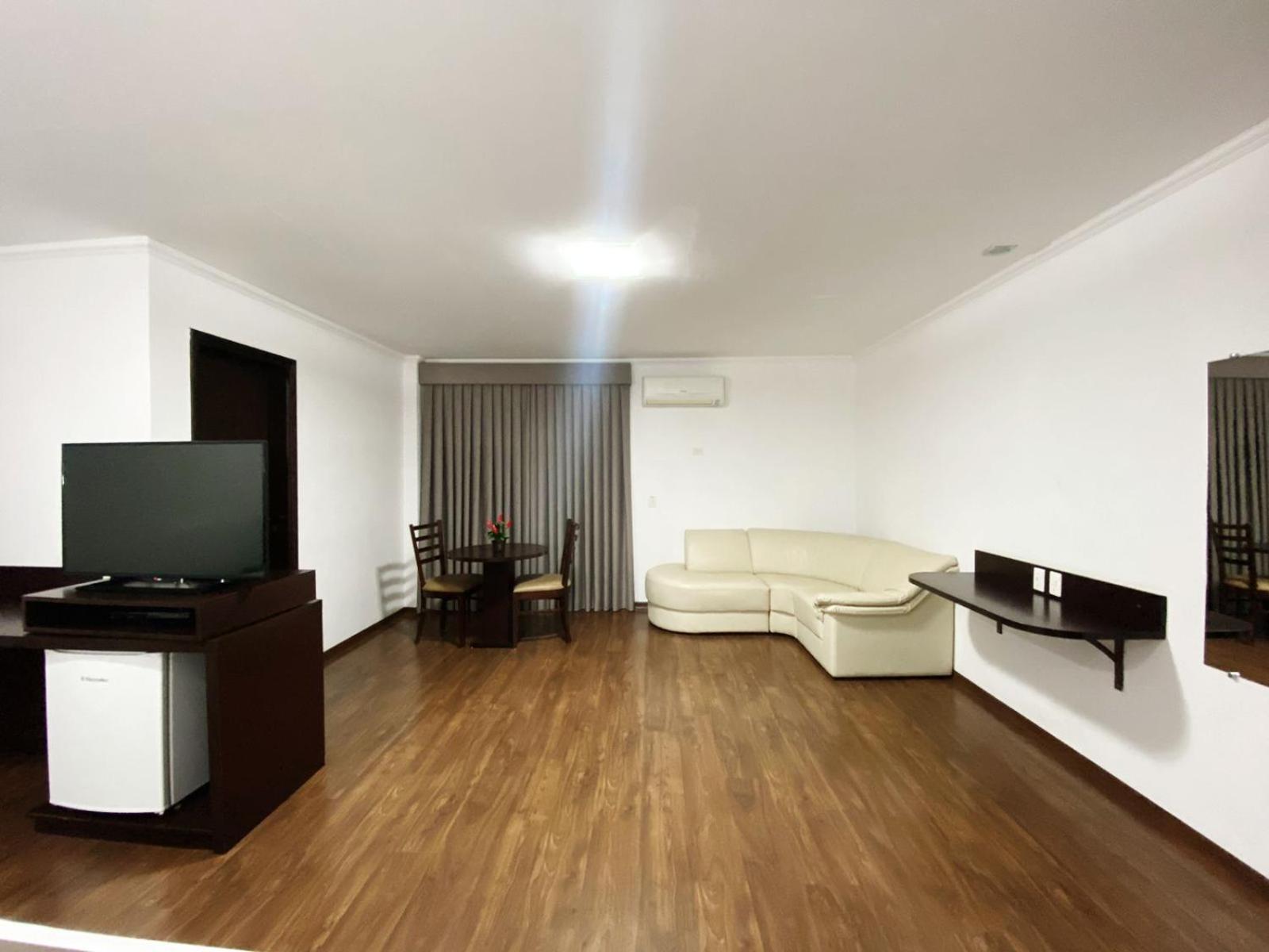 Hotel Mansao Dos Nobres São João da Boa Vista Buitenkant foto